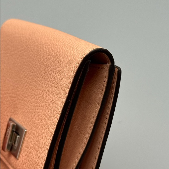 Fendi Peekaboo Leather Pink Bifold Wallet - Picture 6 of 16